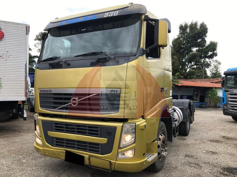 Volvo Fh Globetrotter 440 - 6x2 - 2010 -  Automático