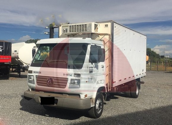 Volkswagen 9-150 E Worker  - 4x2 - 2008 - Baú Refrigerado 