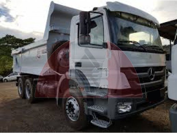 Mercedes Benz Axor 2831 - 6X4 - 2011 - Caçamba Basculante 